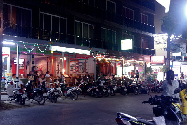 108.JPG