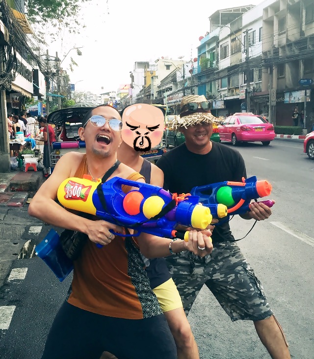 카오산 로드 송크란 (8).JPG