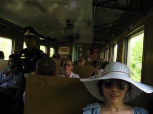 1889432350_285b54f0_jh%2B084.png