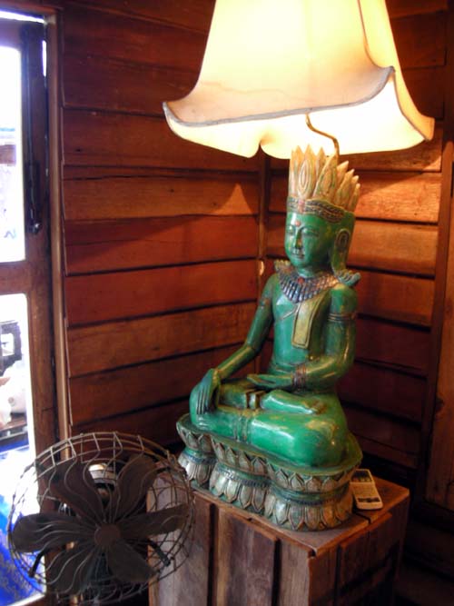 1948546218_04cc6577_thai%2B19.jpg