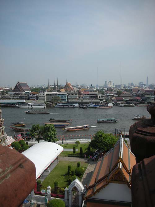 1948546218_53423202_thai%2B14.jpg