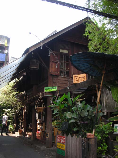 1948546218_70832dd9_thai%2B16.jpg