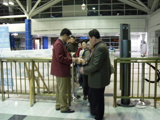 2009197861_0e66fcc2_C5A9B1E2BAAFC8AF_C0D4B1B9%2BBDC9BBE7SDC10089.JPG