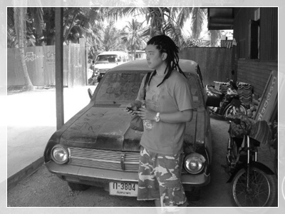 2040816199_c2979aa4_DSCF10252829802928778229.jpg