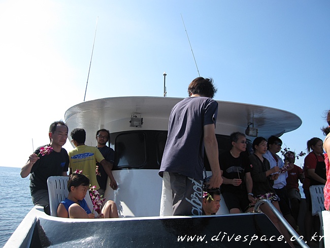 2090727812_c51ab214_S5%2B28529.JPG