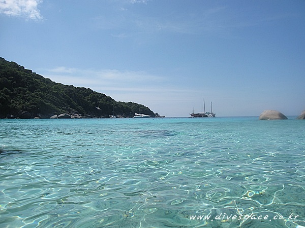 2090729089_11c40626_similan%2B281429.JPG