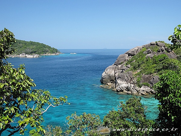 2090729089_15ae4153_similan%2B281929.JPG