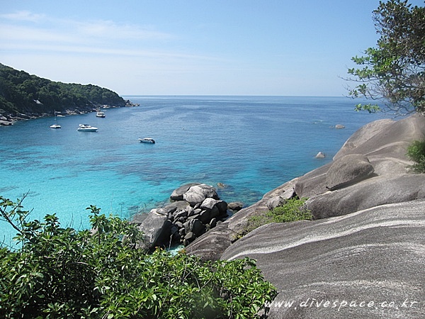 2090729089_6714ef2f_similan%2B281829.JPG