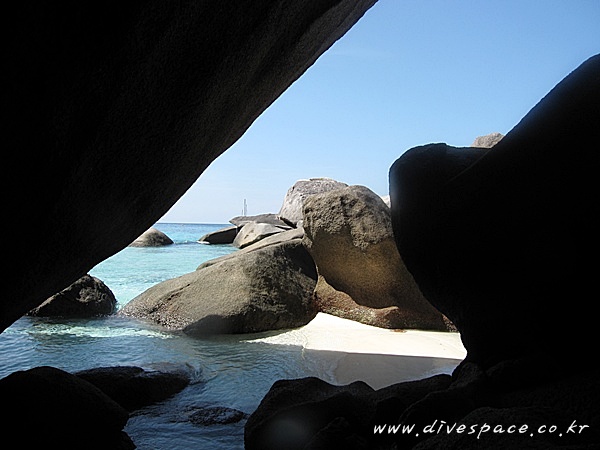 2090729089_84728628_similan%2B281729.JPG