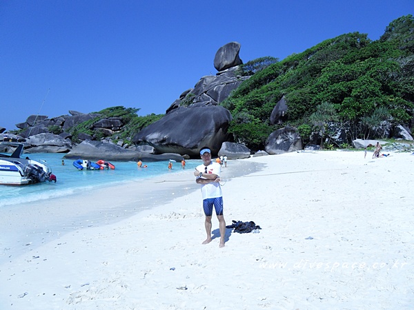 2090729089_8c44a356_similan%2B283329.JPG