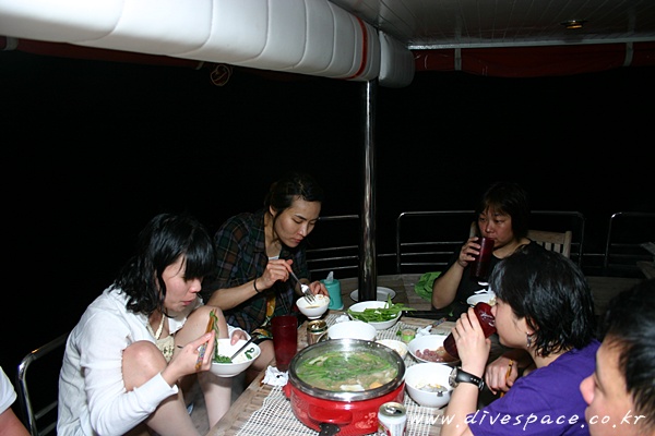 2090729089_b719f11f_night%2B28929.JPG