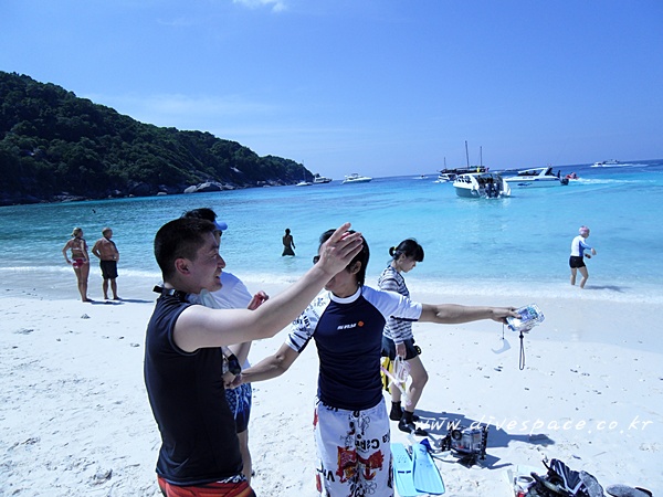 2090729089_bea3c670_similan%2B282529.JPG