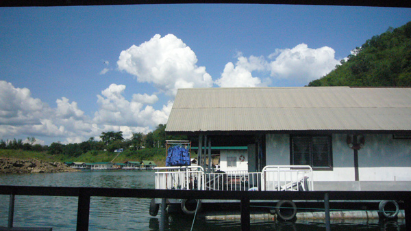 2108743626_905c7d86_3-22.jpg