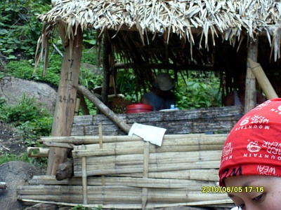 604092700_acd4432f_20100609120832_22164480.jpg