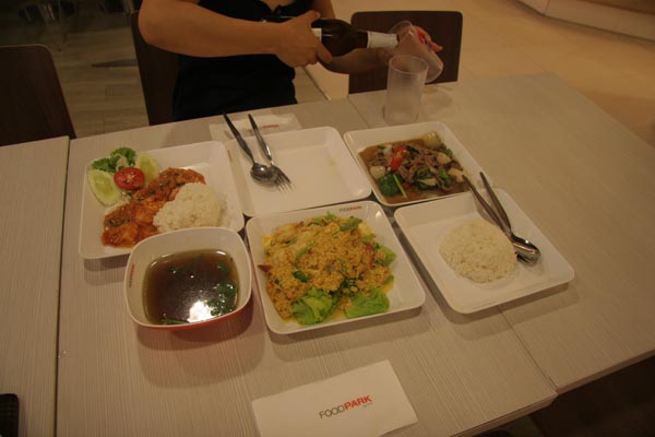 751421733_11de9269_Thailand%2B10.jpg