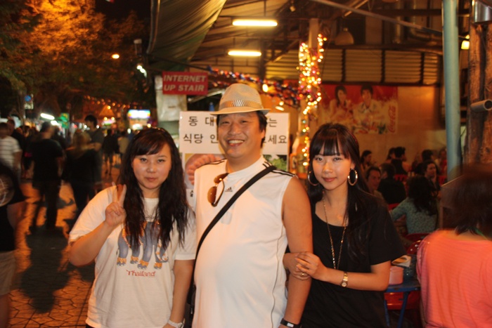 758172456_d4d8b79f_027.jpg