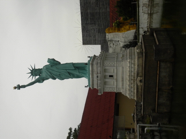 991243715_8523fd59_C5A9B1E2BAAFC8AF_DSCN3057.JPG