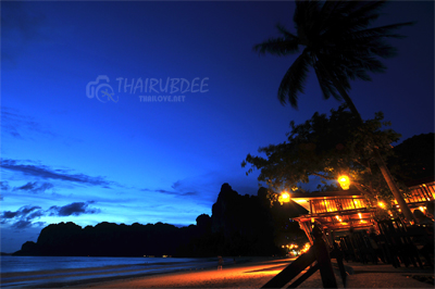 973697594_4zYHscuP_400_thairupdee_DSC_8286_railay_sunset.jpg