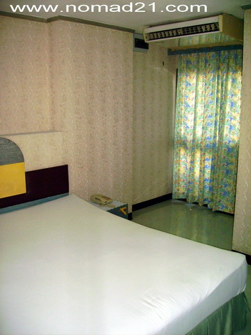 room1.jpg