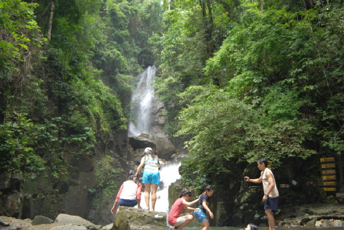 waterfall4.JPG