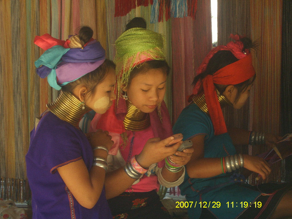 SA703080.JPG