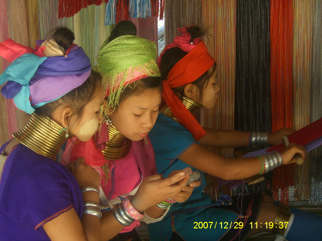 SA703081.JPG