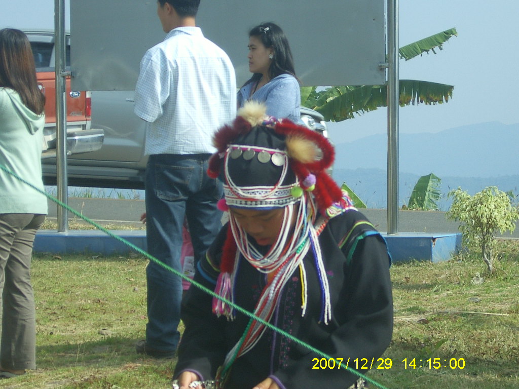SA703112.JPG