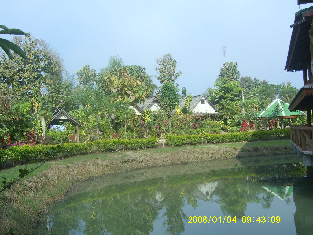 SA703198.JPG