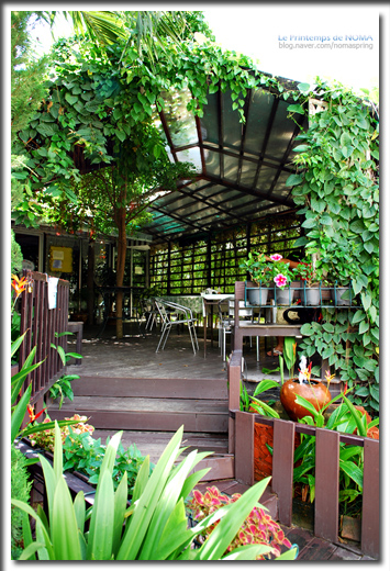 5008chiang8mai8forth8day8208restaurant8in8nimman.jpg